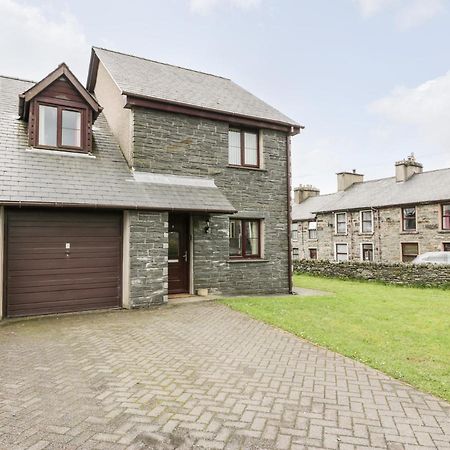 6 Stad Yr Ysgol Blaenau Ffestiniog Ngoại thất bức ảnh