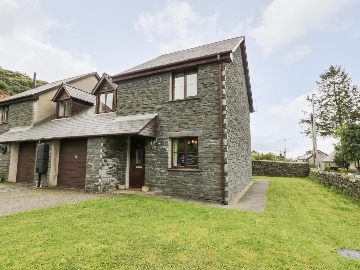 6 Stad Yr Ysgol Blaenau Ffestiniog Ngoại thất bức ảnh